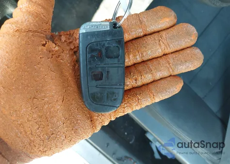 2013 Dodge Charger Se z USA, uszkodzony, nr VIN 2C3CDXBG6DH560275